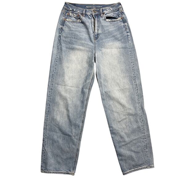 American Eagle Light‎ Wash Ultra High-Waist Baggy Distressed Jeans Size 10 - Picture 1 of 9